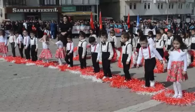 23 Nisan Ulusal Egemenlik ve Çocuk Bayramı kutlanıyor