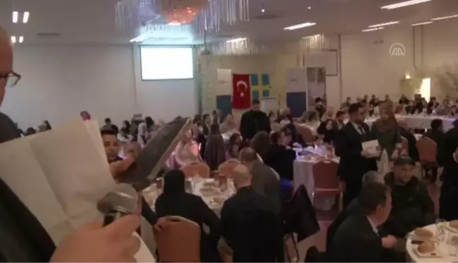 STOCKHOLM - İsveç'teki Türkler, Uluslararası Demokratlar Birliğinin iftar programında buluştu