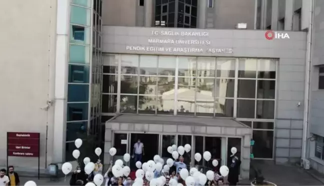 Pendik'te balonlar, primer immün yetmezliğine farkındalık oluşturmak için gökyüzüne bırakıldı