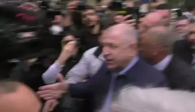 Zafer Partisi Genel Başkanı Ümit Özdağ'ın, İçişleri'ne Bakanlığı'na Yürümesine İzin Verilmedi… Özdağ: