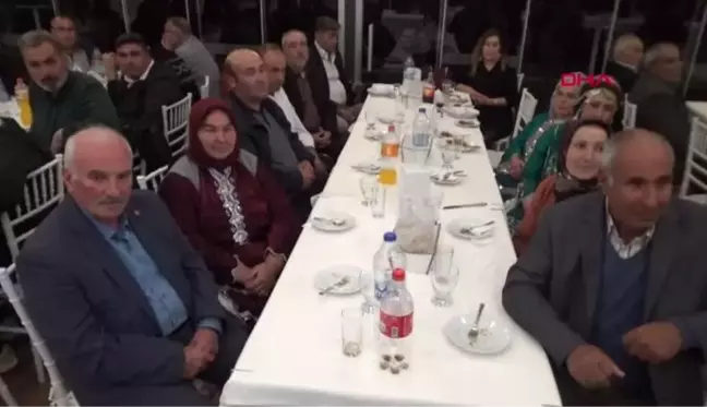 AK PARTİ'Lİ TURAN, ÇANAKKALE'DE ALEVİ DEDELERİYLE BİR ARAYA GELDİ