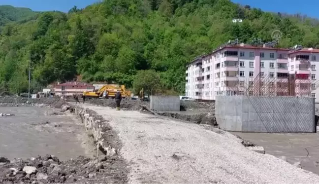 KASTAMONU - Bozkurt'ta geçici köprülerden ikisi yeniden ulaşıma açıldı