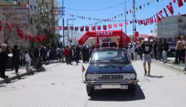 BAŞKALE'DEKİ İLK HALK KOŞUSUNA 500 KİŞİ KATILDI