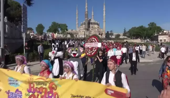 Edirne'de, Uluslararası Bando ve Ciğer Festivali Başladı