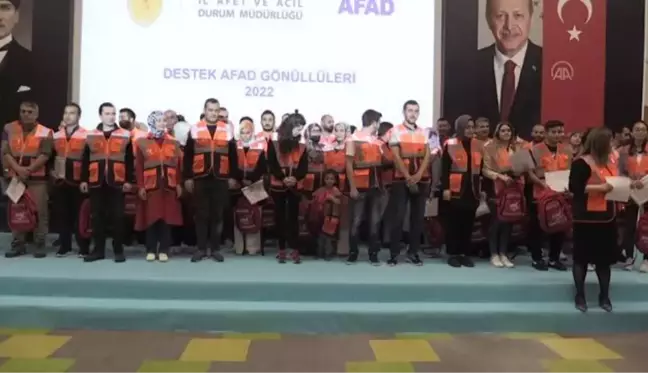 KAHRAMANMARAŞ - 80 AFAD gönüllüsüne sertifikaları verildi