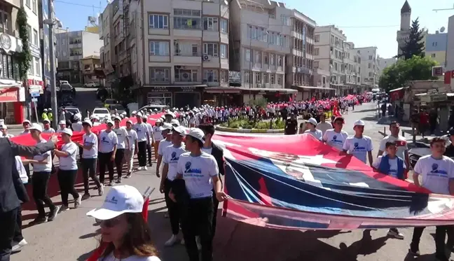 Sınır kenti Kilis'te 19 Mayıs kutlamaları