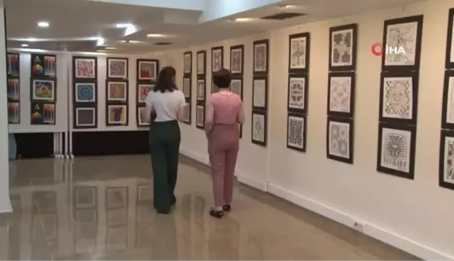 Sanat günlerinde öğrenciler birbirinden özel yeteneklerini sergiledi