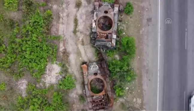 Kiev çevresinde yoğun çatışmanın yaşandığı bölge, tank mezarlığına döndü