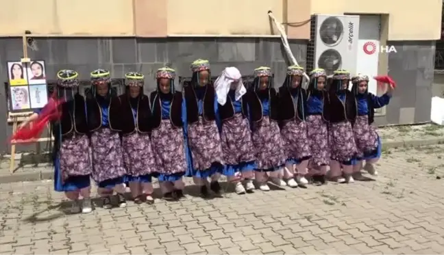 Muş'ta yıl sonu sergisi