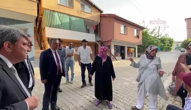 Yalova'da Temeli Kayan Evlerde Oturan Mahalle Sakinleri: 