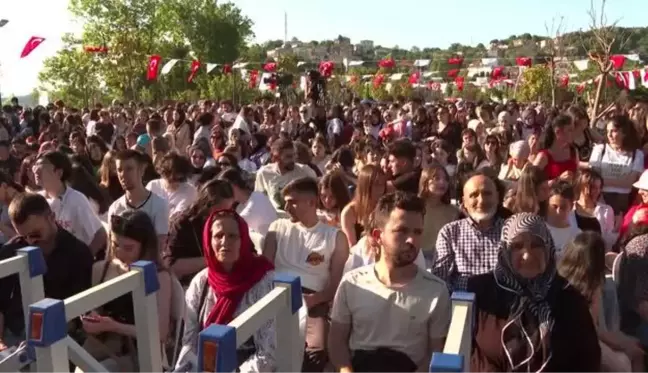 TBMM Başkanı Şentop, Beykoz'da 15 Temmuz Şehitler Meydanı açılışında konuştu (2)