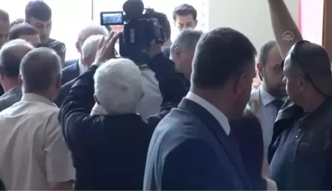 Kılıçdaroğlu, kanaat önderleriyle bir araya geldi