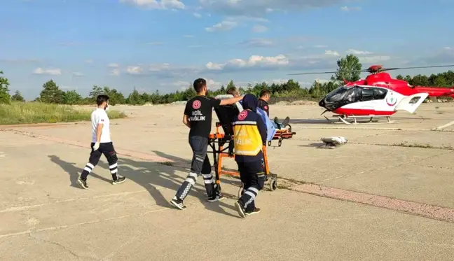 Ambulans helikopter kalp krizi geçiren hasta için havalandı