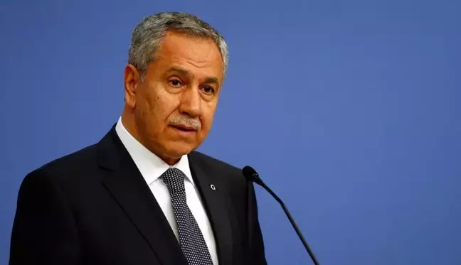 Bülent Arınç eleştirilerine tam gaz devam ediyor: Kral çıplak demenin vaktidir