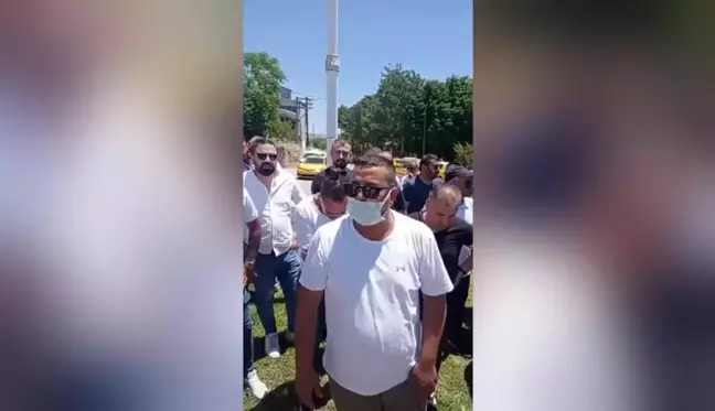 Elazığ'da Taksici Esnafı Akaryakıt Zamlarını Protesto Etti