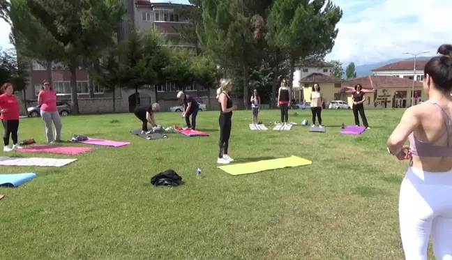 Safranbolu'da Kadınlar Yoga Yaptı