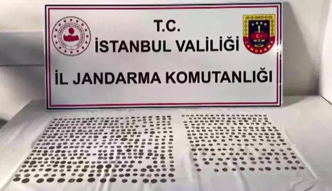 Jandarma'dan tarihi eser kaçakçılarına operasyon: Roma ve Bizans dönemlerine ait 715 adet sikke ele geçirildi