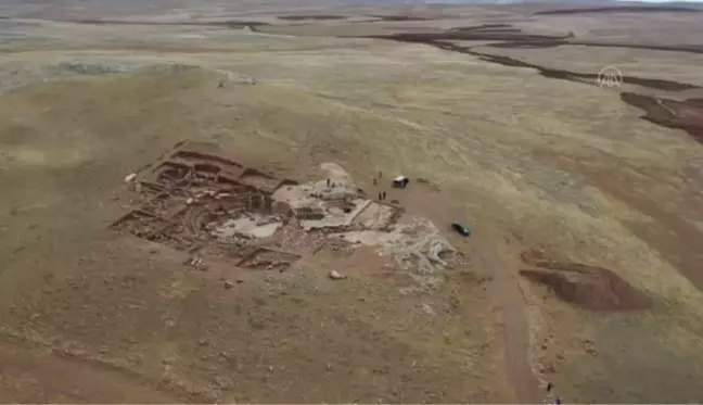 ŞANLIURFA - Karahantepe geçici çatıyla korunma altına alınacak