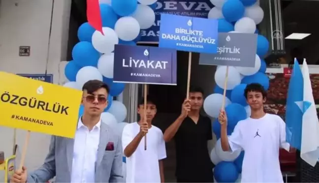 DEVA Partisi Genel Başkanı Babacan, ziyaretlerde bulundu