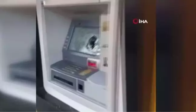 Son dakika 3. sayfa: Yalova'da 6 banka ATM'sine çekiçli saldırı