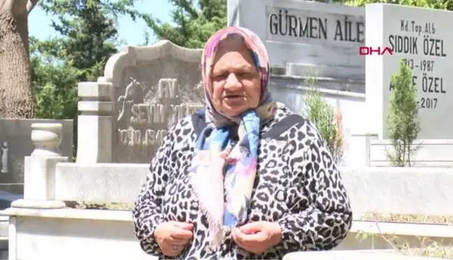 SEVENLERİ CÜNEYT ARKIN'IN MEZARINI BOŞ BIRAKMIYOR