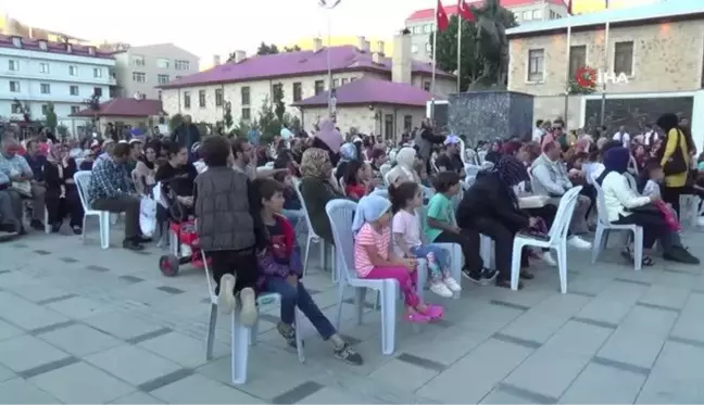 Kamyon tiyatrosunun bir diğer durağı Bayburt oldu