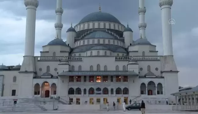 Kocatepe Camii'nde Kurban Bayramı namazı kılındı