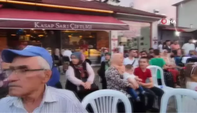 Sanatçı Ramazan Çelik gurbetçilerle buluştu