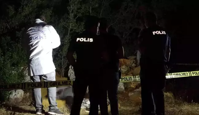 Antalya'da ormanlık alanda erkek cesedi bulundu