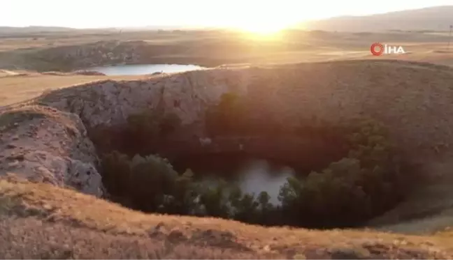 Saklı göllerde gün batımı görenleri mest ediyor