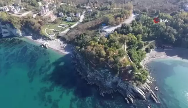 Restorasyonu tamamlanan Ceneviz Kalesi, ziyaretçi akınına uğruyor