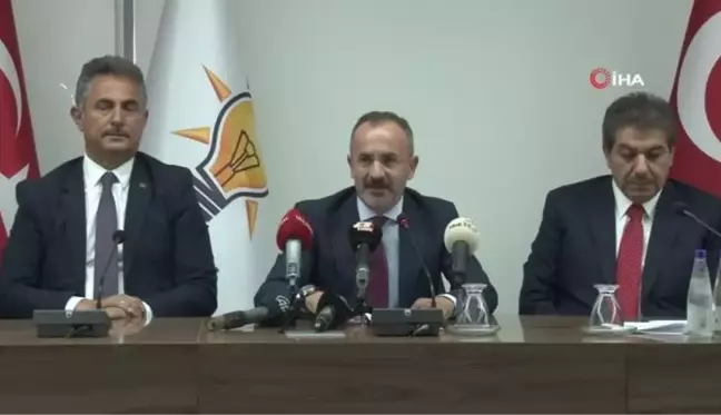 AK Partili 11 büyükşehir grup başkanvekili İzmir'de buluştu