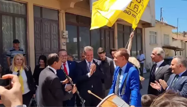 TDP Genel Başkanı Sarıgül temaslarda bulundu