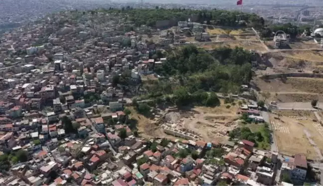 İzmir haberleri... Dünya mirası adayı İzmir Tarihi Liman Kenti'ndeki 