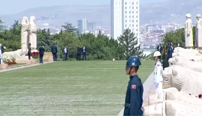 Son dakika haberleri... Cumhurbaşkanı Recep Tayyip Erdoğan Yüksek Askeri Şura üyeleri ile Anıtkabir'i ziyaret etti