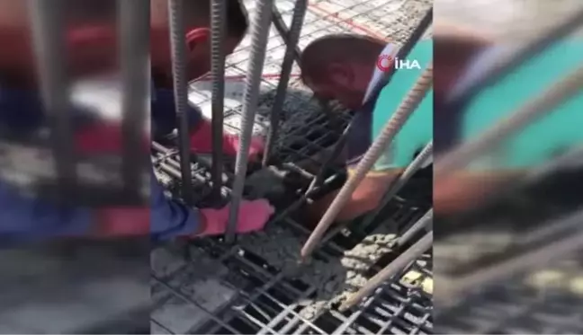 İnşaat demirlerinin içine giren kedinin üzerine beton döküldü