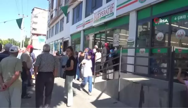 Kilis haberi: Kilis'te yüzde 30-40 ucuzluğu duyan markete koştu