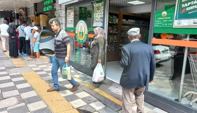 Son dakika haber: Tarım Kredi Kooperatif Marketi indirimleri vatandaşı memnun etti