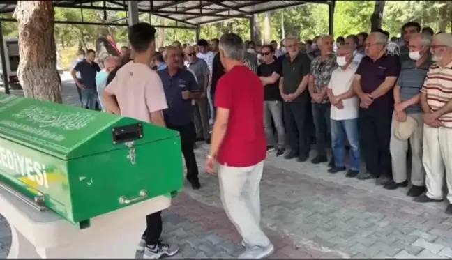 Yazılı Kanyon'da hayatını kaybeden müdür yardımcısı toprağa verildi