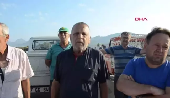 TOZDAN RAHATSIZ OLAN MAHALLELİ, YOL KAPATTI