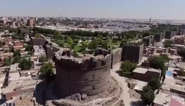 Diyarbakır haberi: DİYARBAKIR - Yurtlar ücretsiz tahsis edilince gençlerin tercihi 