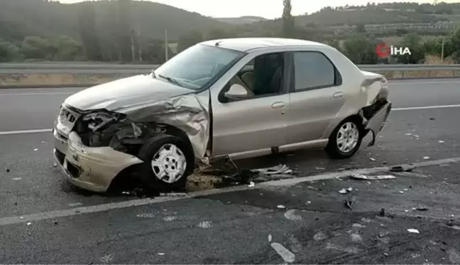 Son dakika haberleri! Manisa'da iki otomobil çarpıştı: 2'si çocuk 7 yaralı