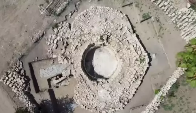 Soli Pompeipolis Antik Kenti'nde anıtsal yapı kalıntıları bulundu