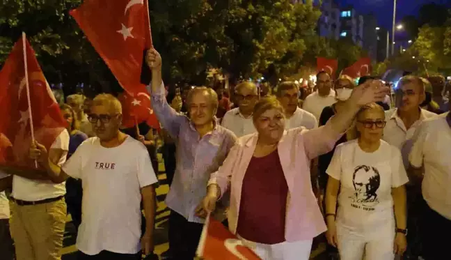 Adana haberi: Zafer Coşkusu, Ceyhan'da Sokaklara Taştı