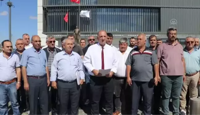 Servisçiler, Ulaşım Koordinasyon Merkezi'ni protesto etti