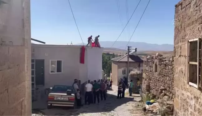 Şehit Piyade Uzman Çavuş Borlu'nun acı haberi ailesine ulaştı