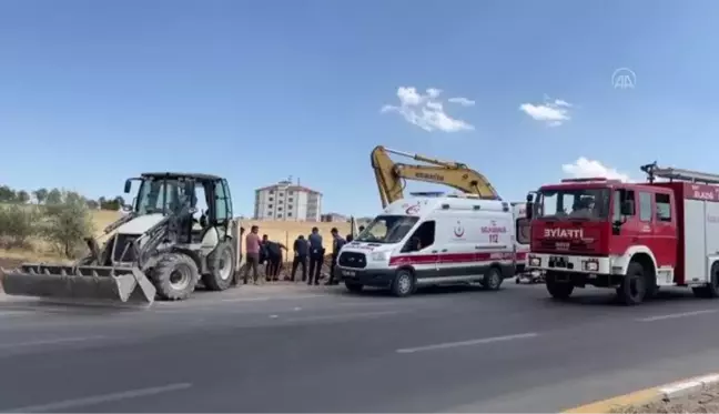 Altyapı çalışmasında göçük altında kalan işçi kurtarıldı