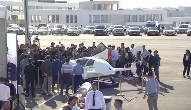 Sanayi ve Teknoloji Bakanı Mustafa Varank, AirTaxi Dikey Hava Gösterisi'ne katıldı (1)