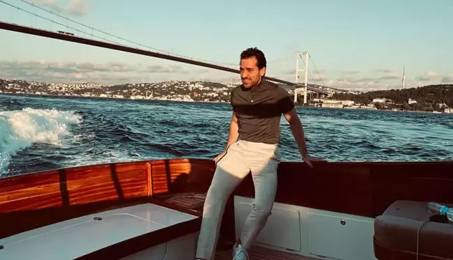 Önce rest çekti sonra özür diledi! İnsan kaçakçısı ile video paylaşan takım CEO'suna tepki yağdı