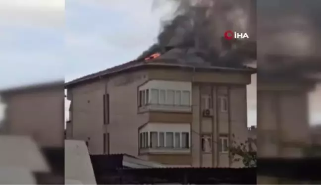 Çorum 3. sayfa haberleri... Sungurlu'da 3 katlı binanın çatı katı alevlere teslim oldu